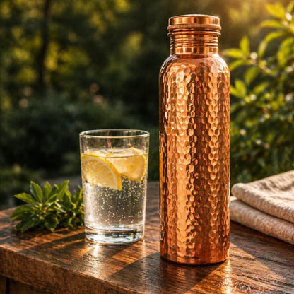 Gourde en Cuivre – Velixa™ | L’Eau Purifiée Naturellement, Sans Plastique